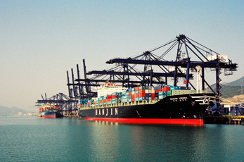 Import and export of sea transportation